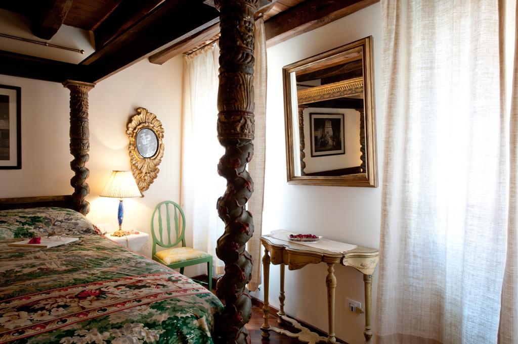 Apartmán Casa Dell'Albero Benátky Pokoj fotografie