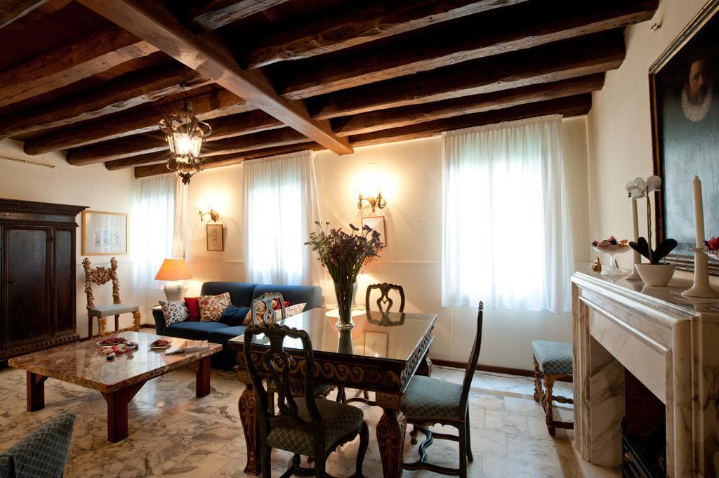 Apartmán Casa Dell'Albero Benátky Pokoj fotografie