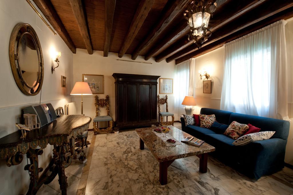 Apartmán Casa Dell'Albero Benátky Pokoj fotografie